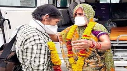 ಕೊರೋನಾ ಗೆದ್ದ ಹಿರಿಯ 60 ರ ಜೋಡಿಗೆ ಮದುವೆ ಸಂಭ್ರಮ!