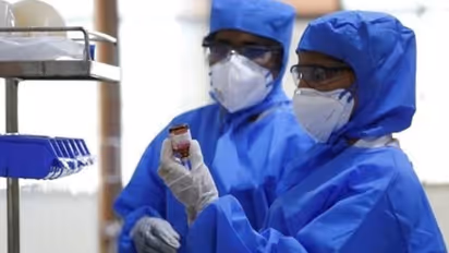 കൊവിഡ് 19ല് കേരളം ആശങ്കയിലോ!; സമ്പര്ക്കത്തില് രോഗം പകര്ന്നവരും രോഗത്തിന്റെ ഉറവിടം തിരിച്ചറിയാത്തവരും...