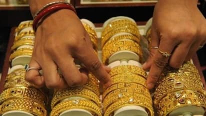 ವಿಜಯಪುರ: ಕಡಿಮೆ ಬೆಲೆಗೆ ಚಿನ್ನ ಕೊಡುವುದಾಗಿ 9 ಲಕ್ಷ ದೋಚಿದ ಖದೀಮರು