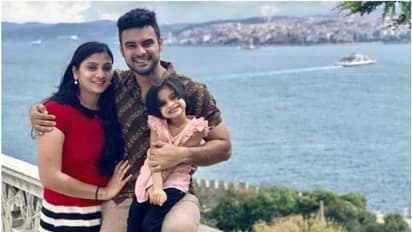 'ഇസ'യ്ക്ക് ഇനിയൊരു കുഞ്ഞനിയന്; വീണ്ടും അച്ഛനായ സന്തോഷം പങ്കുവച്ച് ടൊവീനോ