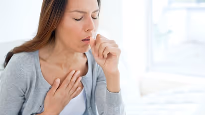 World Pneumonia Day 2022  :  ന്യുമോണിയ അപകടകാരിയാണ് ; ലക്ഷണങ്ങൾ എന്തൊക്കെ? 