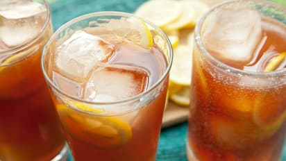 'ഐസ് ടീ' വീട്ടിൽ തന്നെ തയ്യാറാക്കാം...