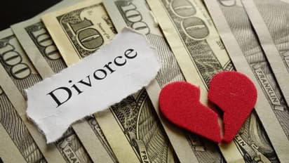 ಪತ್ನಿ ಮನೆಯಿಂದ ಬಂದಿಲ್ಲ ಬುಲೆಟ್ ಬೈಕ್, 2 ಲಕ್ಷ ರೂ ವರದಕ್ಷಿಣೆ, ಫೋನ್‌ನಲ್ಲೇ ಡಿವೋರ್ಸ್ ನೀಡಿದ ಪತಿ!