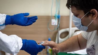 ஐயோ ஆண்டவா... இருந்த ஒரு நம்பிக்கையும் போச்சு...!! கொரோனா ஆராய்ச்சியில் வெளியான அதிர்ச்சி..!!