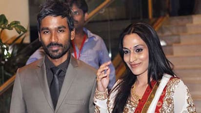 ரஜினிகூட தம் அடிப்பாரு ஆனா இந்த அளவுக்கு கெட்ட பெயர் எடுக்கல.. சிகரெட்டால் சிக்கிய தனுஷ்.