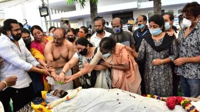 ವರ್ಷದ ಹಿಂದೆ ರಾಧಿಕಾ ಪೋಟೋಗೆ ಚಿರು ಮಾಡಿದ್ದ ಕಮೆಂಟ್ ವೈರಲ್