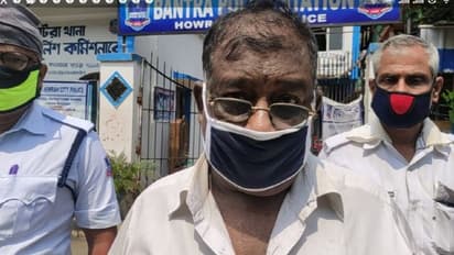 করোনা আবহে ভুয়ো ডাক্তারের পর্দাফাঁস. চেম্বার থেকে অভিযুক্তকে গ্রেফতার করল পুলিশ