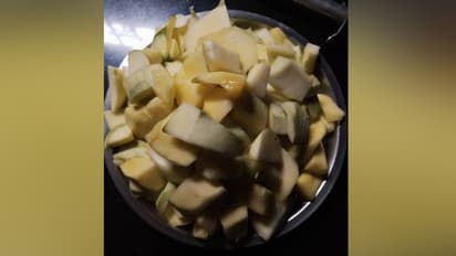 कच्चे आम से अचार-चटनी बनाने का फैशन हुआ पुराना, अब झटपट तैयार करें चटाकेदार जैम