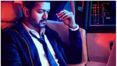 రాజకీయాల్లోకి హీరో విజయ్.. ఆరోజే అధికార ప్రకటన?