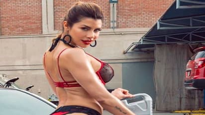 Lionel Messi- মেসির সঙ্গে যৌনতার অভিজ্ঞতা কেমন, বোমা ফাটিয়েছিলেন এই সুপার হট মডেল