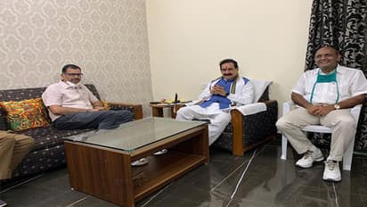 कोविड-19 से पैदा हुए संकट से निकलने के लिए गृह मंत्री डॉ नरोत्तम मिश्रा ने उद्योगपतियों से की चर्चा