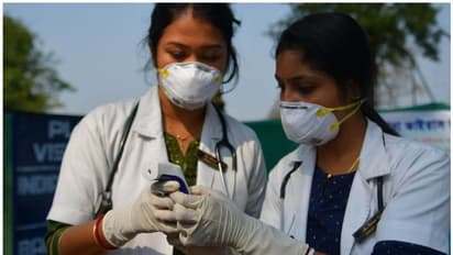 'ഡോക്ടർമാരുടെ ശമ്പളം മുടങ്ങരുത്'; കേന്ദ്രസർക്കാരിനോട് വിശദീകരണം തേടി ദില്ലി ഹൈക്കോടതി