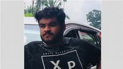 കൊവിഡ് ബാധിച്ച് പ്രവാസി മലയാളി യുവാവ് മരിച്ചു