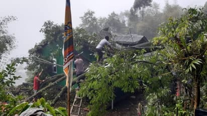মৌসুমী বায়ু ঢুকেছে রাজ্যে, বর্ষার মুখে ধসের আতঙ্ক ফিরল দার্জিলিং-এ