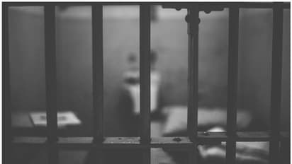 വീട്ടില് കുറച്ച് പ്രശ്നങ്ങളുണ്ട്, തീര്ത്തിട്ടു തിരിച്ചു വരാം; കത്തെഴുതിവച്ച് തടവുപുള്ളികള് ജയില് ചാടി