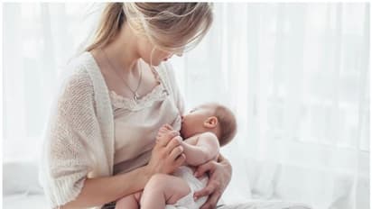 കൊവിഡ് ബാധിച്ച അമ്മമാർ മുലയൂട്ടാമോ; ലോകാരോഗ്യ സംഘടന പറയുന്നു