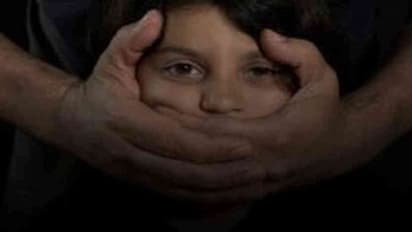 అక్క కొడుకు కడుపు చీల్చి... పేగులు మెడలో వేసుకుని రక్తం తాగిన సైకో లేడీ