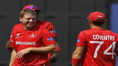 బూట్లు కొనుక్కోవడానికి కూడా డబ్బులు లేవు... జింబాబ్వే క్రికెటర్ ట్వీట్, వెంటనే స్పందించిన పూమా...