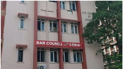 അഭിഭാഷകരുടെ വിർച്വല് എൻറോൾമെന്റ് ഈ മാസം 27 ന്; ചരിത്ര തീരുമാനവുമായി കേരള ബാർ കൗൺസിൽ