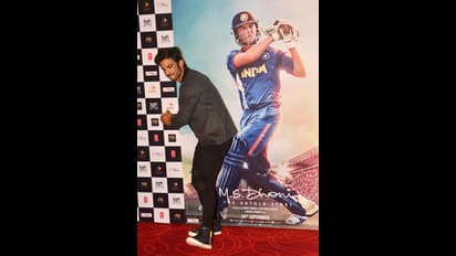 সৌরভের বায়োপিক বানাতে চেয়েছিলেন সুশান্ত, পর্দার ধোনির লক্ষ্যে ছিল দাদা