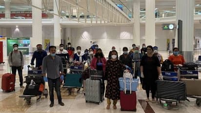 ഇന്ത്യയില് നിന്ന് 57 പേരടങ്ങിയ മെഡിക്കല് സംഘം യുഎഇയിലെത്തി