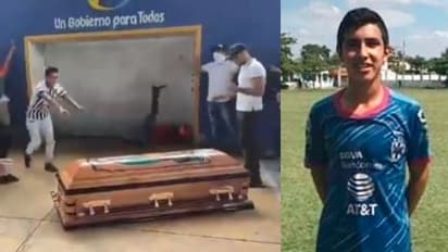 কফিনে শুয়েই জীবনের শেষ গোলটা করলেন আলেকজান্ডার