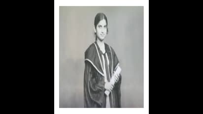 ಸರಳತೆಯ ಸಾಧಕಿ,ಸಜ್ಜನಿಕೆಯ ಪೋಷಕಿ ಸುಧಾಮೂರ್ತಿ ಅವರ ಅಪರೂಪದ ಚಿತ್ರಗಳು!