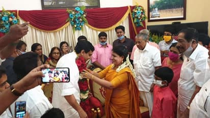 Kerala chief minister Pinarayi Vijayan’s daughter Veena marries DYFI president Muhammad Riyas