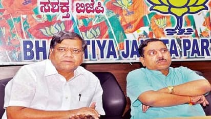 ಪ್ರಹ್ಲಾದ್ ಜೋಶಿ, ಶೆಟ್ಟರ್ಗೆ ಮುಖಭಂಗ ಮಾಡಿದ್ದ ನಾಲ್ವರು ಜಿ.ಪಂ.ಸದಸ್ಯರು ಅನರ್ಹ