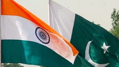 50% ಪಾಕ್ ಸಿಬ್ಬಂದಿಗೆ ಭಾರತ ಗೇಟ್‌ಪಾಸ್!