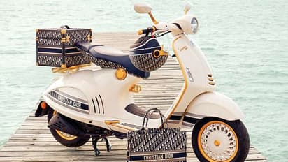 ആരും കൊതിക്കും; ഇത് വെസ്പ 946 ക്രിസ്റ്റ്യന് ഡിയോര്