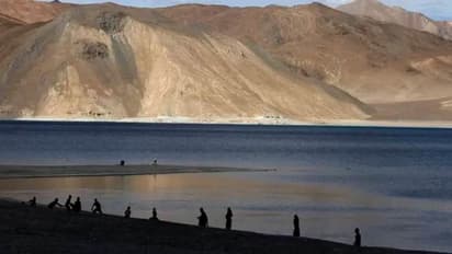 লাদাখ সংঘর্ষের দায় এখনও ভারতের ঘাড়ে চাপাতে ব্যস্ত চিন, সম্পূর্ণ অন্য রাস্তায় রাজনাথ