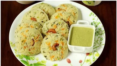 അരിയും ഉഴുന്നും വേണ്ട; റവ കൊണ്ട് സോഫ്റ്റ് ഇഡ്ഡലി ഉണ്ടാക്കിയാലോ...