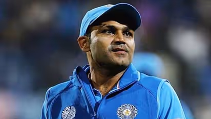 என்னை பயமுறுத்திய ஒரே பவுலர் அவர் தான்! இன்றைக்கு கூட அவரை எதிர்கொள்ளணும்னா நைட் தூக்கம் வராது - சேவாக்