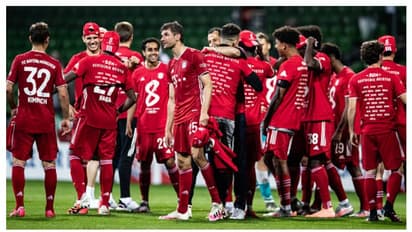 টানা অষ্টমবার বুন্দেশলিগা জয় বায়ার্ন মিউনিখের