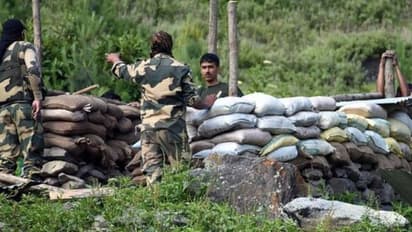 #UnmaskingChina:பெயர்தான் ராணுவம்,செய்வது எல்லாம் பேட்டை ரவுடி வேலை: வீரர்களை தாக்கிய சீன ஆயுதம் எது தெரியுமா?