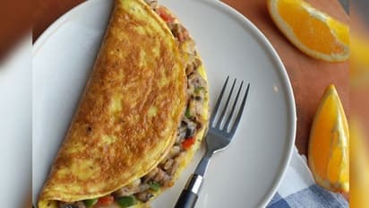 Mushroom cheese omelette Recipe: সকালের জলখাবারে রাখুন সুস্বাদু ও পুষ্টিকর মাশরুম চিজ অমলেট, জেনে নিন এর রেসিপ