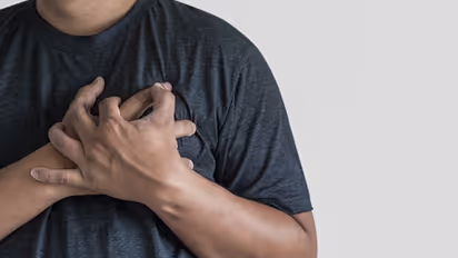 ಹೈಪರ್ ಟೆನ್ಶನ್: ಬಿಪಿ ನಿಯಂತ್ರಿಸೋಕೆ ಬೆಳ್ಳುಳ್ಳಿ ಏಕೆ ತಿನ್ಬೇಕು..?