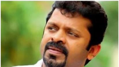 അന്നു രാത്രി നിന്നെക്കുറിച്ച് ഞാന്‍ ആലോചിച്ചു, എന്നെക്കുറിച്ച് നീയും  ആലോചിച്ചിട്ടുണ്ടാവണം