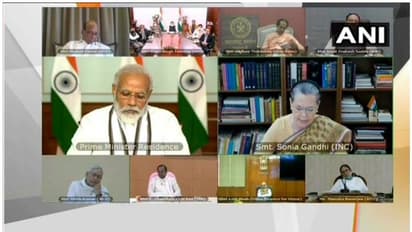 గాల్వాన్ ఘటనపై కేంద్రం అఖిలపక్ష సమావేశం: దేశం మీవెంటేనన్న మమత