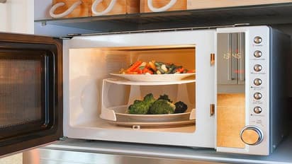 അടുക്കള വൃത്തിയാക്കുമ്പോൾ ശ്രദ്ധിക്കേണ്ട ചിലത്...