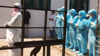 மதுரையில் மறக்க முடியாத சோகமான செய்தி... இரட்டை குழந்தை பெற்ற பெண் கொரோனாவால் உயிரிழப்பு..!