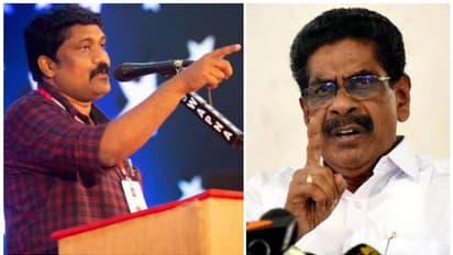 'മുല്ലപ്പള്ളിയെ ആക്രി പെറുക്കാന് ക്ഷണിക്കുന്നു'; നാടിന് നല്ലത് ചെയ്യാന് ശ്രമിക്കണമെന്ന് എ എ റഹീം