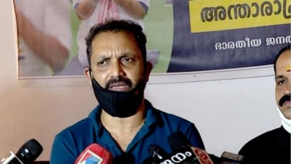 കള്ളക്കടത്തുമായി ബന്ധമുള്ള ആളുകൾ സെക്രട്ടേറിയറ്റിൽ കയറി നിരങ്ങി; ദൃശ്യങ്ങൾ നശിപ്പിക്കാൻ ശ്രമമെന്നും സുരേന്ദ്രൻ