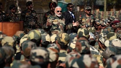 #UnmaskingChina: இனிமேல் சீன ராணுவம் அடிச்சா உடனே திருப்பி அடிங்க..! இந்திய ராணுவ வீரர்களுக்கு முழு சுதந்திரம்