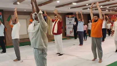 6-feet distance, Aarogya Setu, visors compulsory for gyms, yoga institutes: Govt-issued guidelines