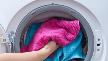 വാഷിംഗ് മെഷീനില്‍ തുണി കഴുകുമ്പോള്‍ ശ്രദ്ധിക്കേണ്ട ചിലത്...