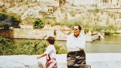 ಅಪ್ಪನ ಫೋಟೋ ಜೊತೆ ಕೊಹ್ಲಿ ಭಾವನಾತ್ಮಕ ಸಂದೇಶ