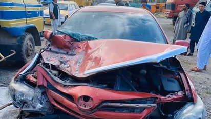 ಅಫ್ಘಾನಿಸ್ತಾನ ಕ್ರಿಕೆಟಿಗನ ಕಾರು ಅಪಘಾತ; ವಾಹನ ಪುಡಿ ಪುಡಿ!