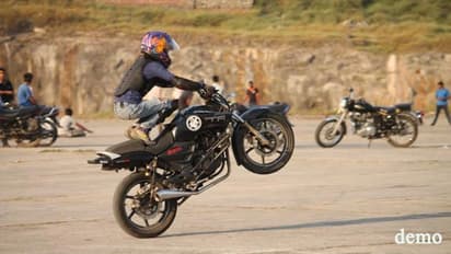 చెన్నైలో రెచ్చిపోయిన బైకర్స్.. ఐదుగురు అరెస్ట్ .. ప్రధాన నిందితుడి కోసం గాలింపు